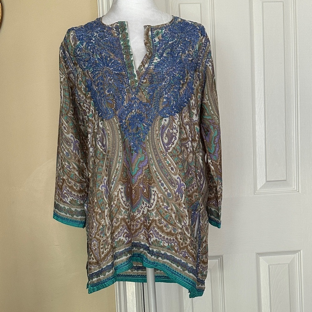 Gretchen Scott Embroidered Split Neck 3/4 Sleeve Paisley Print Side Split Tunic*